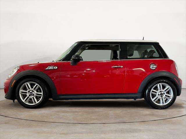 used 2013 MINI Hardtop car, priced at $8,000