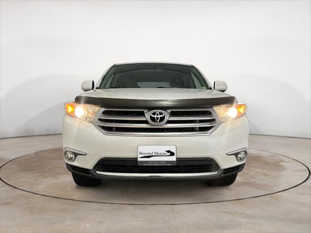 used 2012 Toyota Highlander car, priced at $14,700