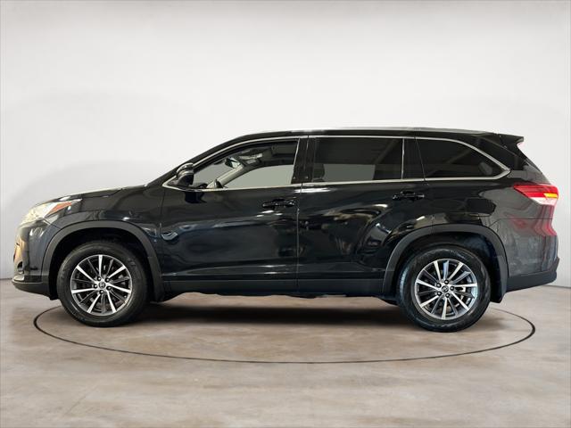 used 2019 Toyota Highlander car, priced at $27,500