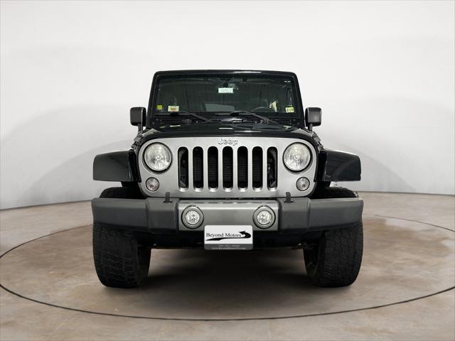 used 2014 Jeep Wrangler Unlimited car, priced at $18,500