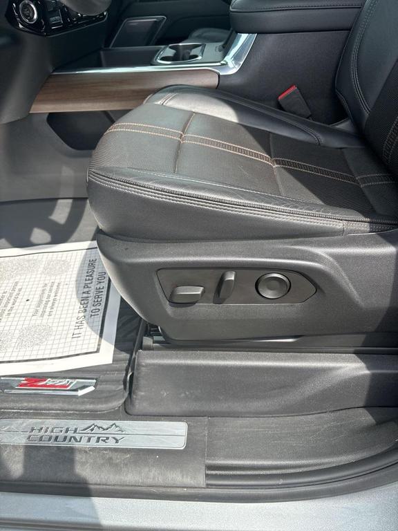 used 2024 Chevrolet Silverado 2500 car, priced at $64,984