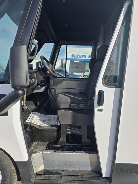 new 2025 Chevrolet BrightDrop 400 car, priced at $68,610