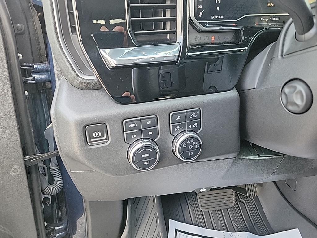 used 2023 GMC Sierra 1500 car, priced at $46,933