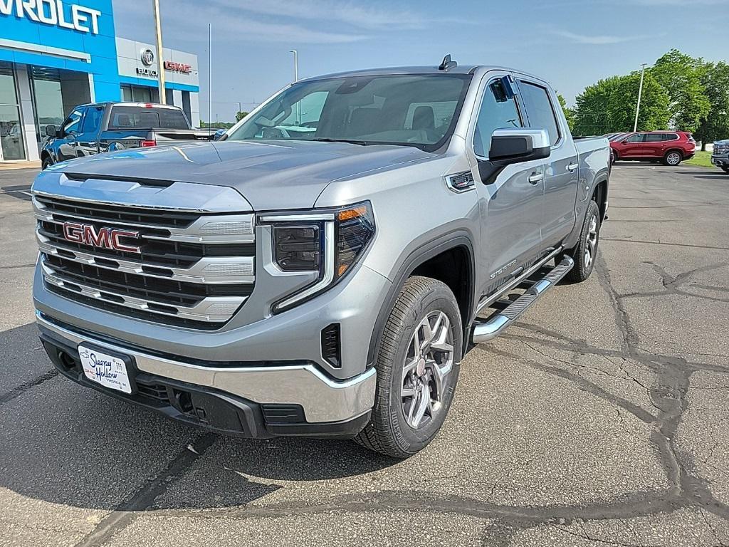 new 2025 GMC Sierra 1500 car, priced at $57,380