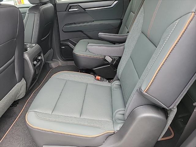 new 2025 GMC Acadia car, priced at $52,895