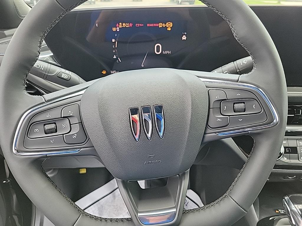 new 2025 Buick Envista car, priced at $29,770