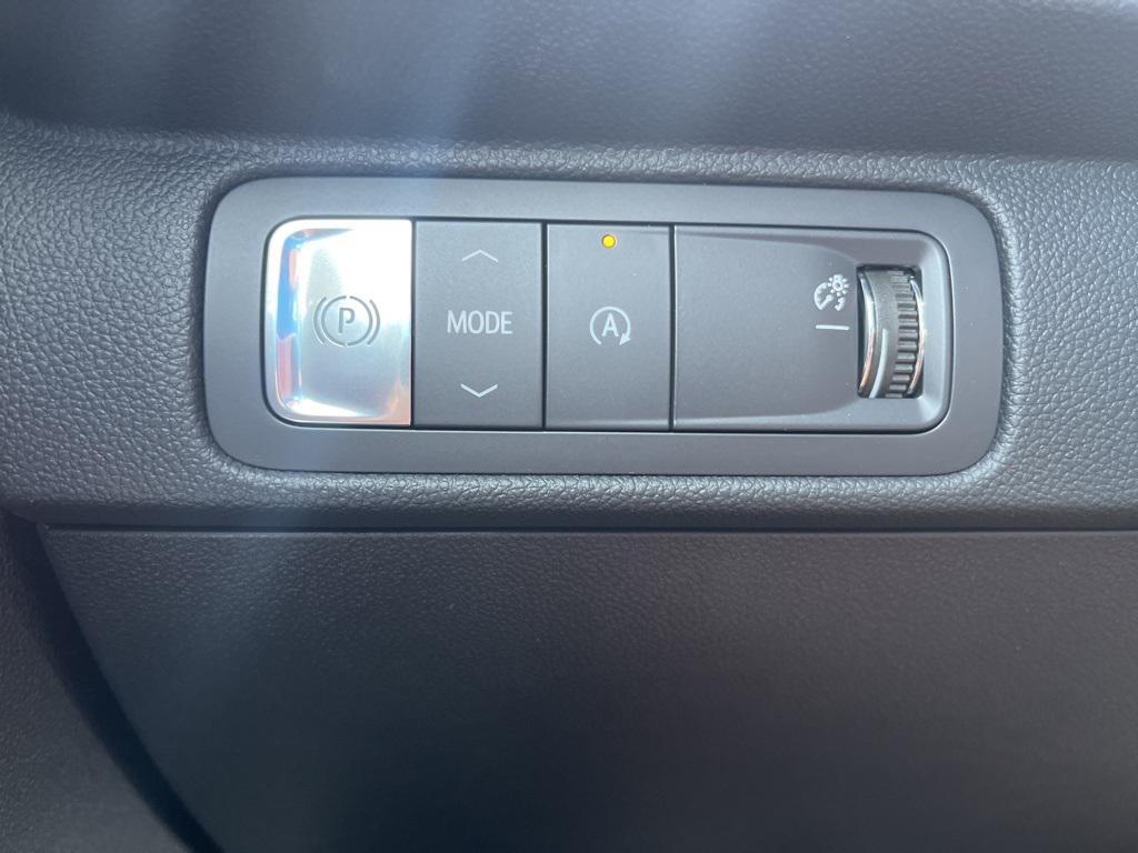new 2025 Chevrolet Traverse car, priced at $44,480