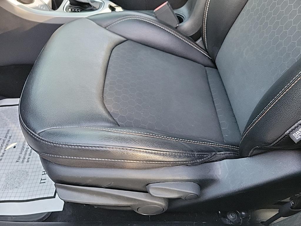 used 2019 Jeep Compass car, priced at $15,299