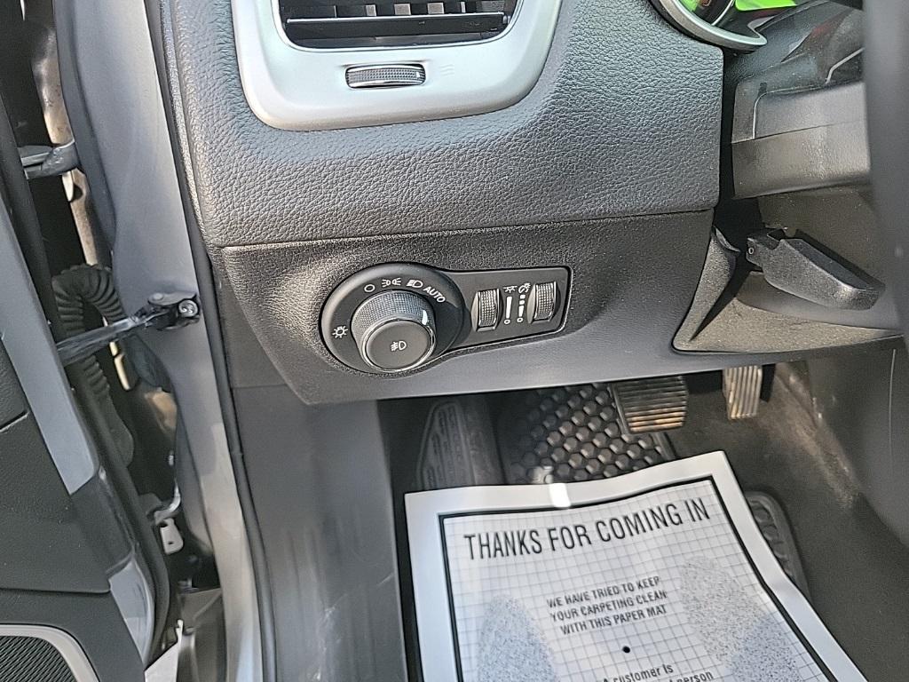 used 2019 Jeep Compass car, priced at $15,299