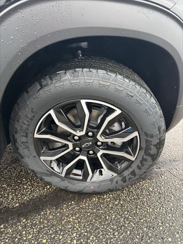 new 2025 Chevrolet TrailBlazer car, priced at $30,180