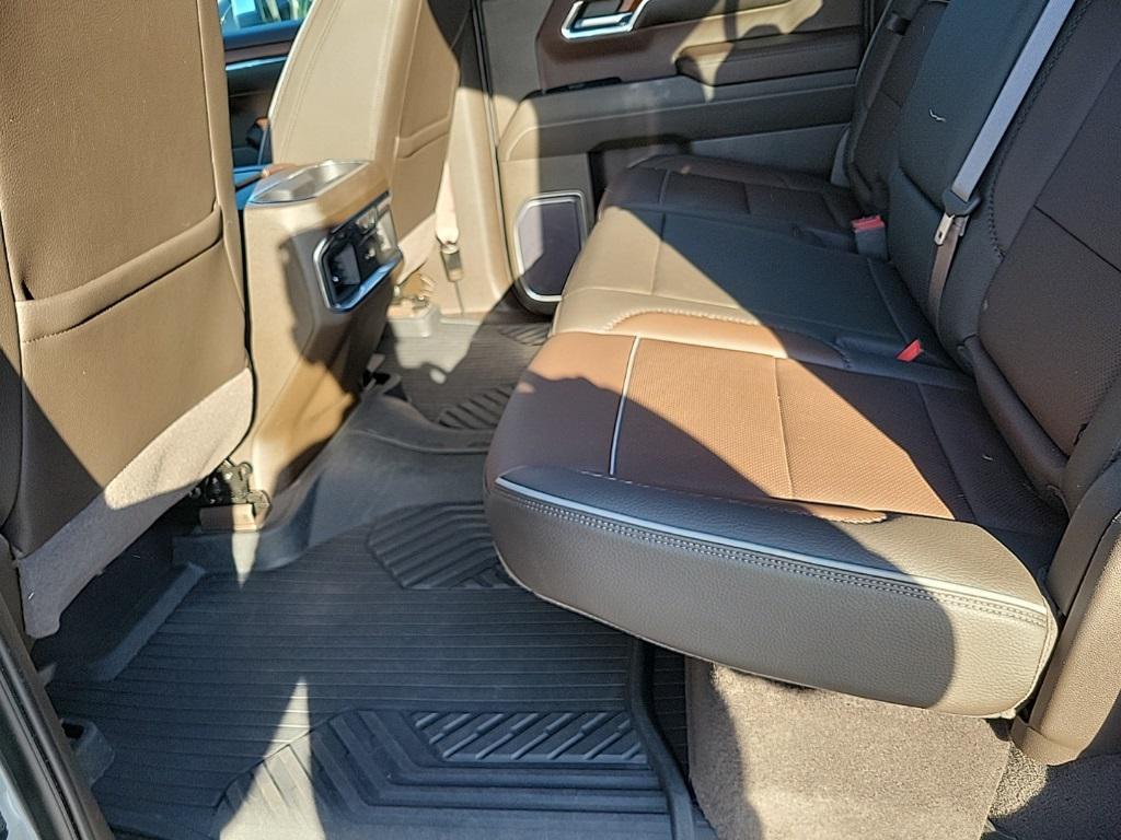 used 2023 GMC Sierra 1500 car, priced at $46,323