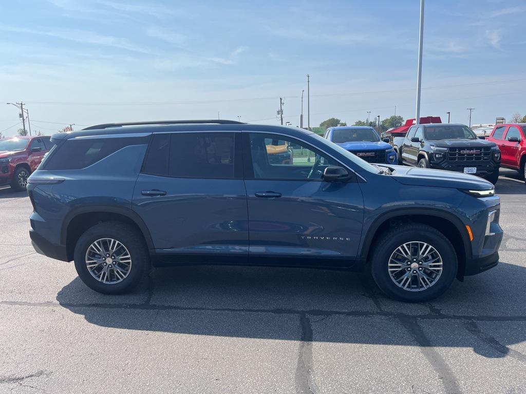 new 2025 Chevrolet Traverse car, priced at $45,990