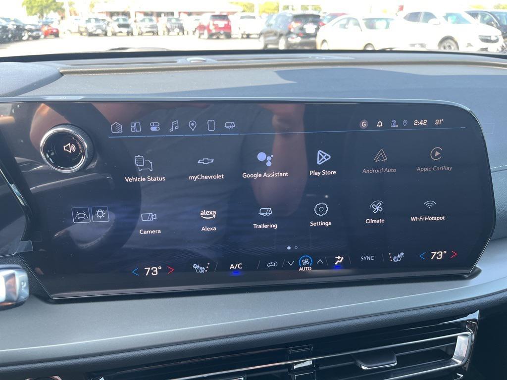 new 2025 Chevrolet Traverse car, priced at $45,990