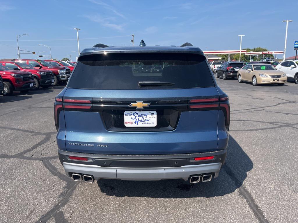 new 2025 Chevrolet Traverse car, priced at $45,990