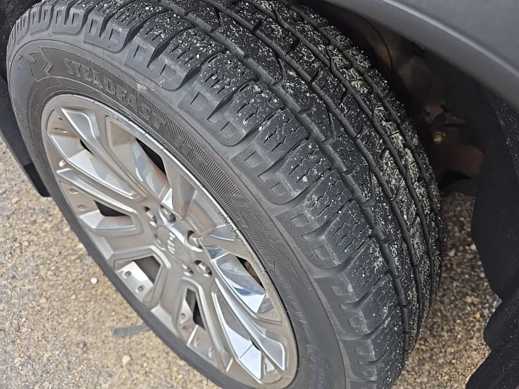 used 2018 GMC Sierra 1500 car, priced at $25,998