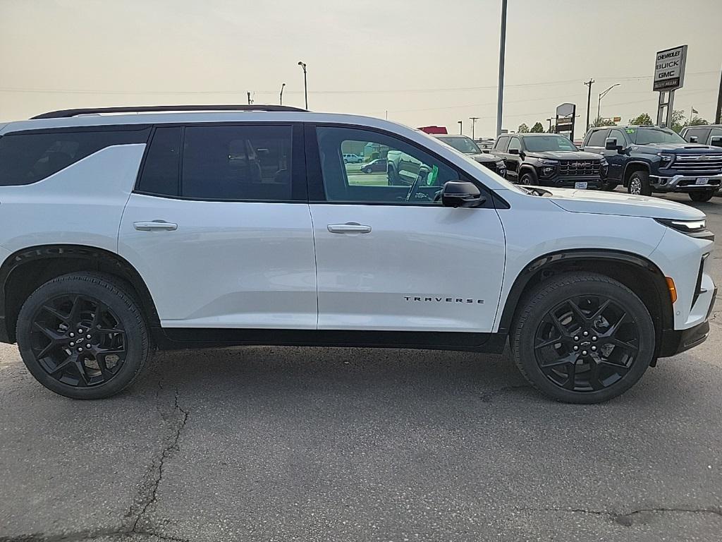 used 2024 Chevrolet Traverse car, priced at $52,364