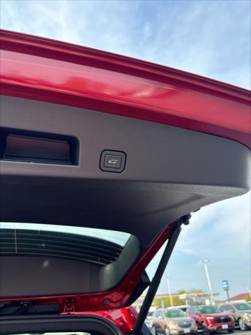 new 2025 GMC Acadia car, priced at $58,995