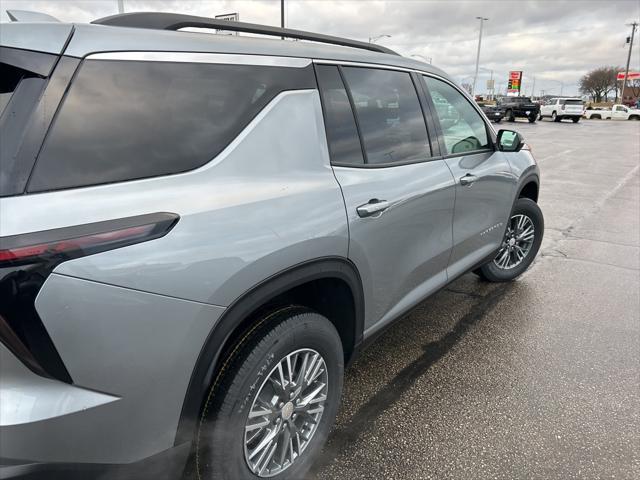 new 2025 Chevrolet Traverse car, priced at $39,495