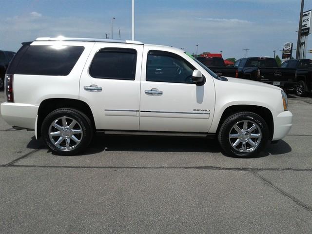used 2014 GMC Yukon car, priced at $14,994