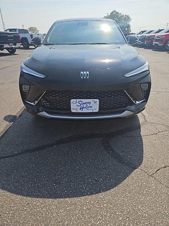 new 2025 Buick Envista car, priced at $32,110