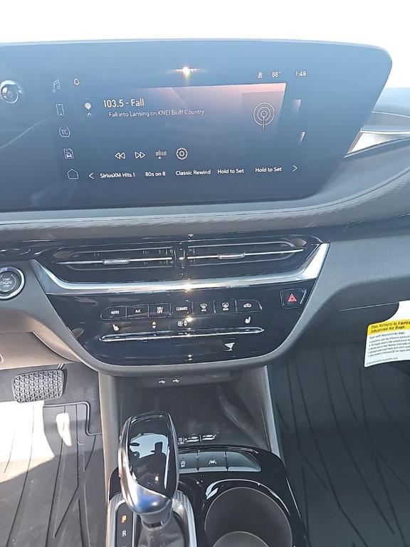 new 2025 Buick Envista car, priced at $32,110