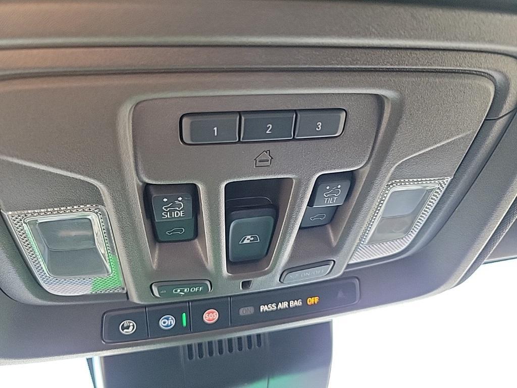 used 2024 GMC Sierra 2500 car, priced at $68,944