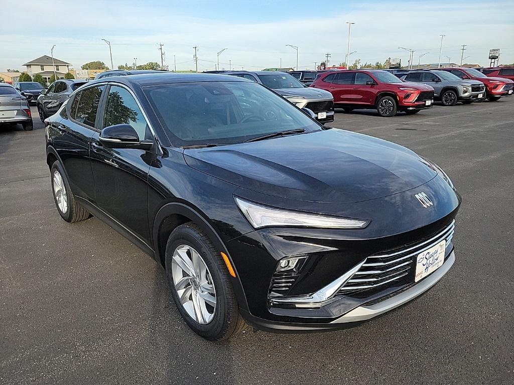 new 2025 Buick Envista car, priced at $27,875