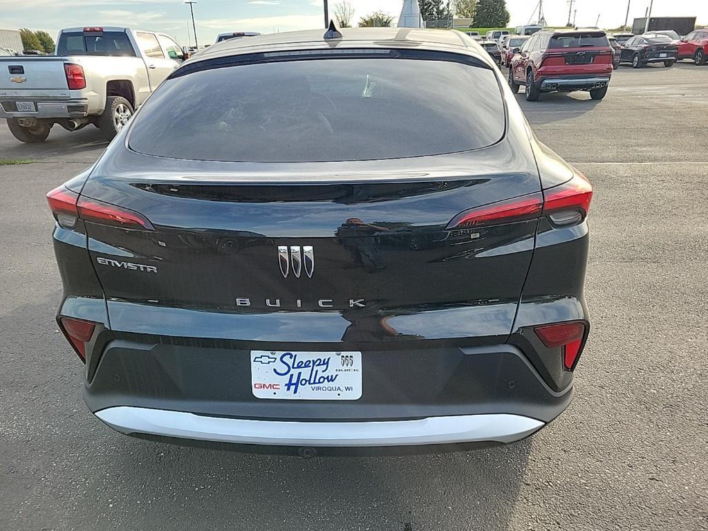 new 2025 Buick Envista car, priced at $27,875
