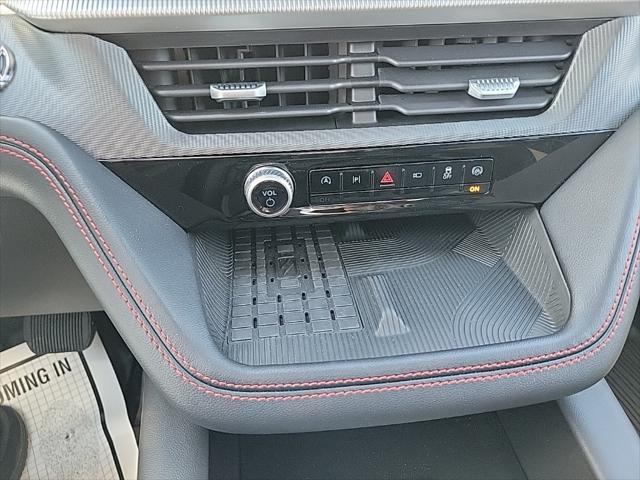 used 2025 Ford Explorer car, priced at $51,295