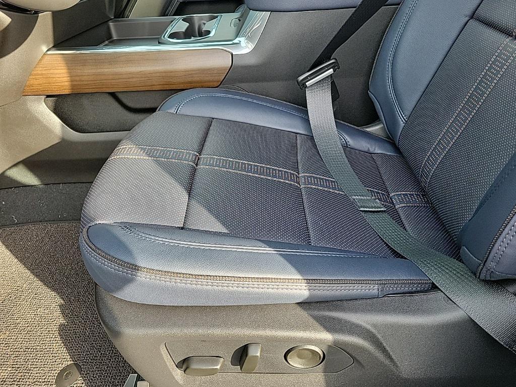 new 2026 Chevrolet Silverado 2500 car, priced at $89,160