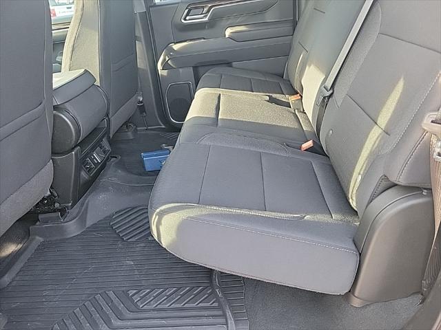 new 2025 Chevrolet Silverado 1500 car, priced at $55,995