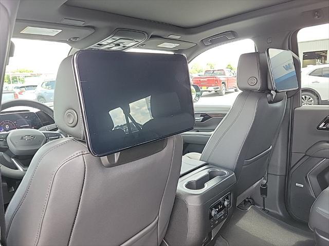 new 2025 Chevrolet Suburban car, priced at $84,905