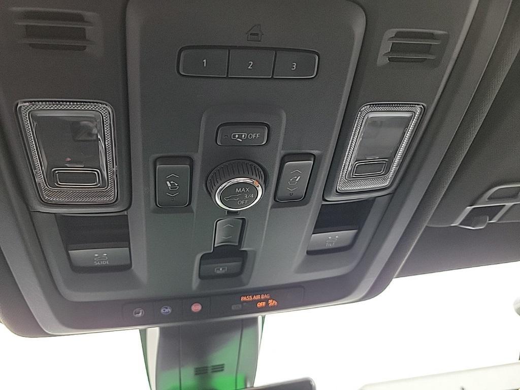 used 2022 GMC Yukon car, priced at $61,992