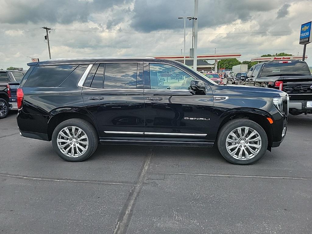 used 2022 GMC Yukon car, priced at $61,992