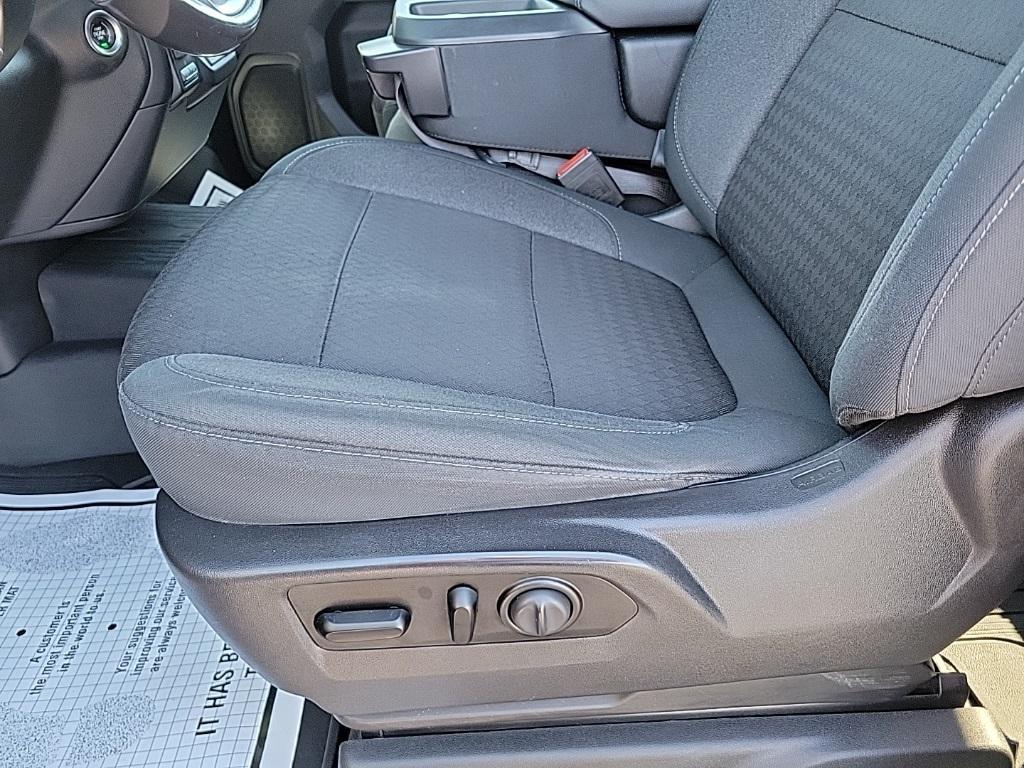 used 2021 GMC Sierra 2500 car, priced at $35,991
