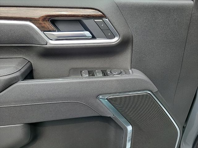 new 2025 GMC Sierra 2500 car, priced at $61,990