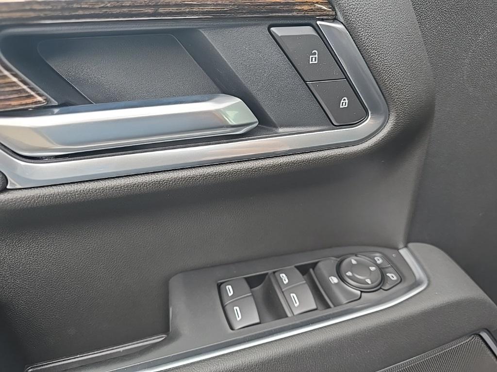 new 2026 GMC Sierra 1500 car, priced at $48,700