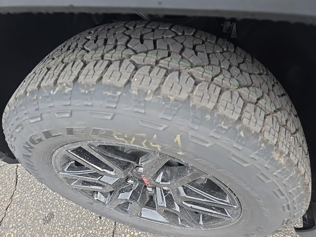 new 2026 GMC Sierra 1500 car, priced at $48,700