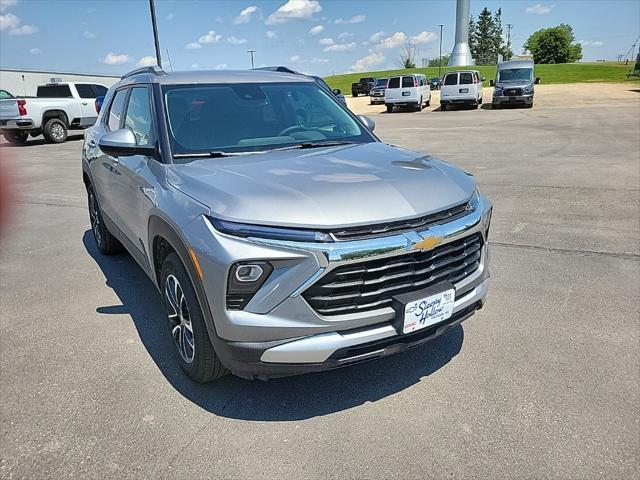 new 2025 Chevrolet TrailBlazer car, priced at $30,180