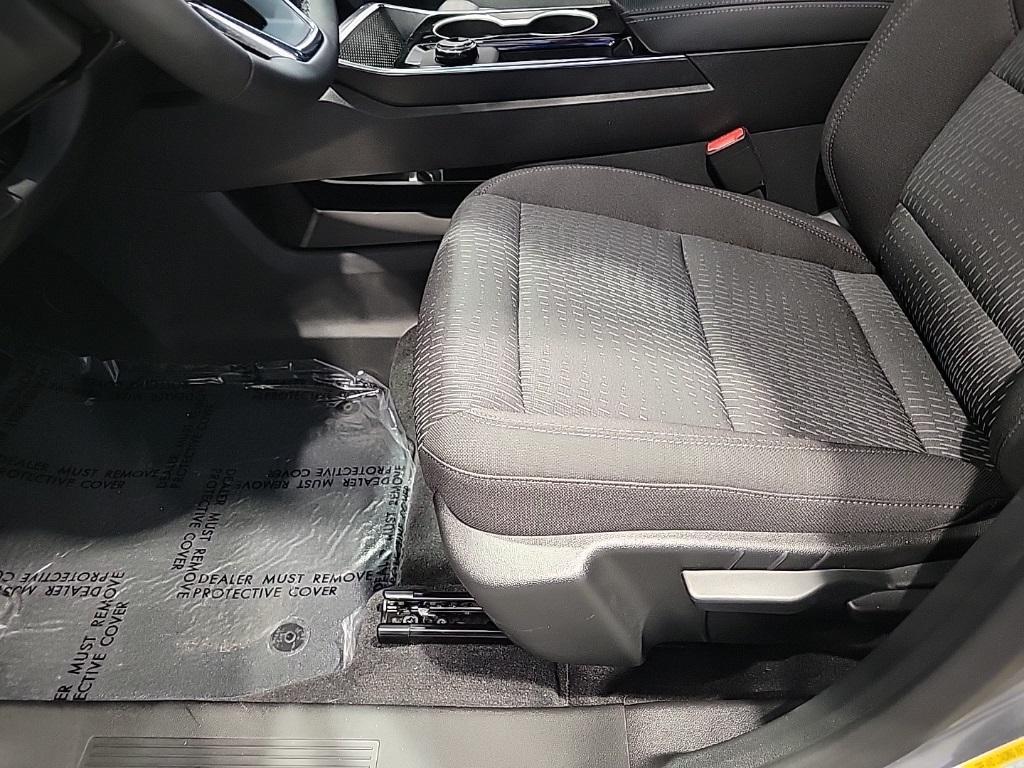 new 2026 Chevrolet Equinox car, priced at $31,388