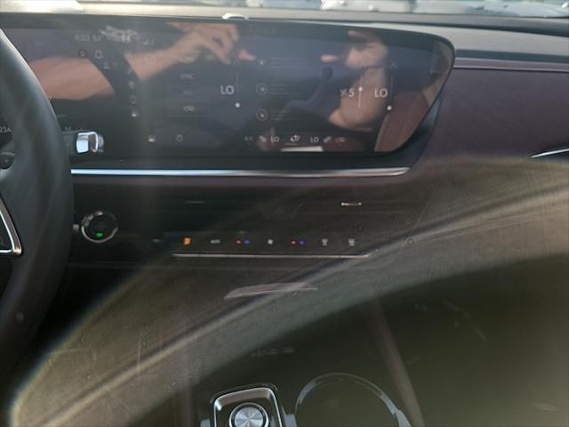 new 2025 Buick Envision car, priced at $38,435