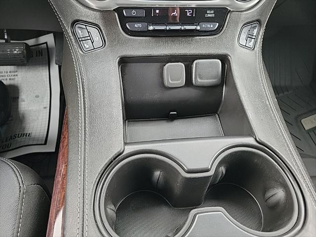 used 2020 GMC Yukon car, priced at $32,290