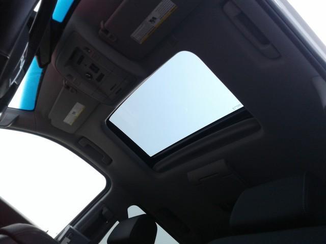 used 2018 GMC Yukon car, priced at $23,282