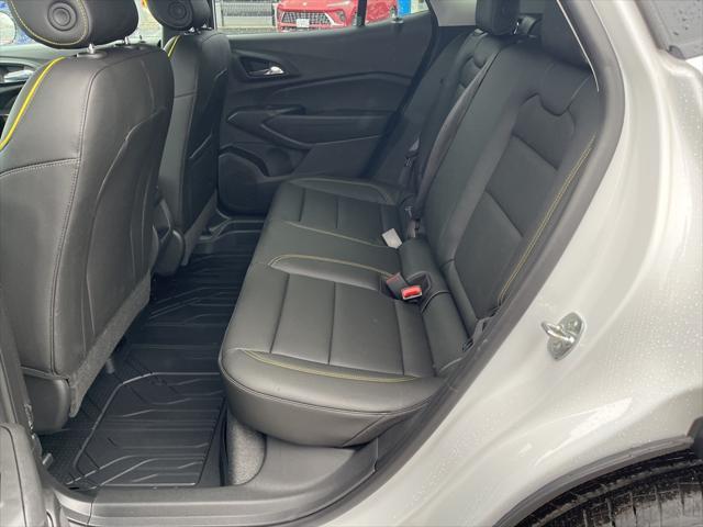 new 2025 Chevrolet Trax car, priced at $27,285