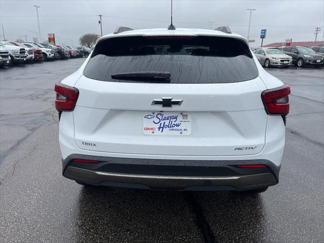 new 2025 Chevrolet Trax car, priced at $27,285