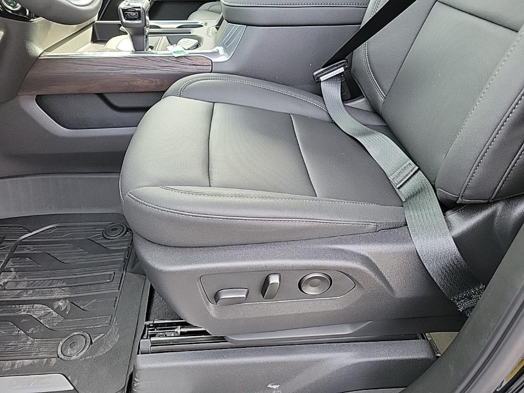 new 2026 GMC Sierra 1500 car, priced at $64,090