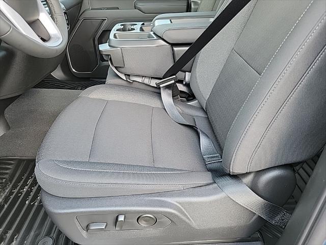 new 2025 GMC Sierra 1500 car, priced at $57,740