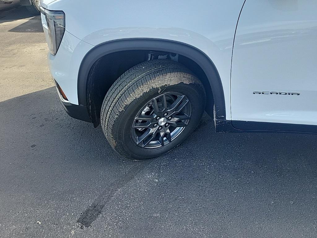 new 2026 GMC Acadia car, priced at $46,090