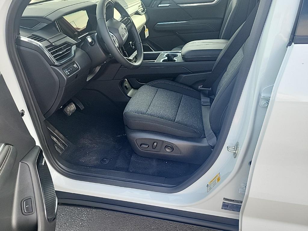 new 2026 GMC Acadia car, priced at $46,090