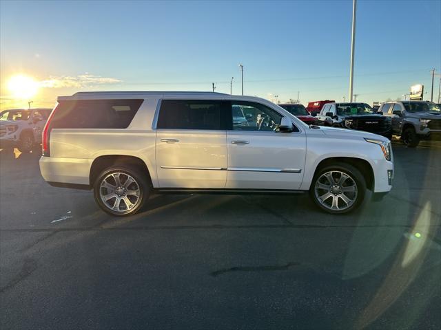 used 2018 Cadillac Escalade ESV car, priced at $34,998